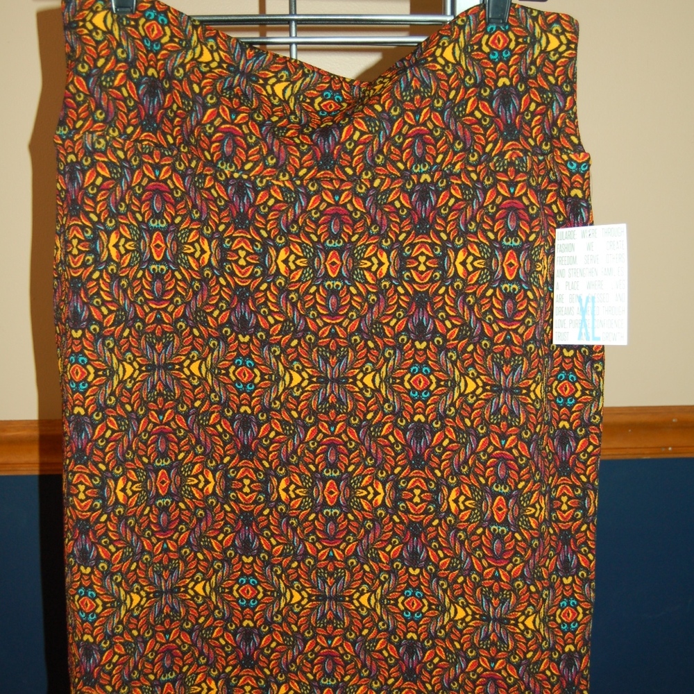 Cassie Lularoe Skirt